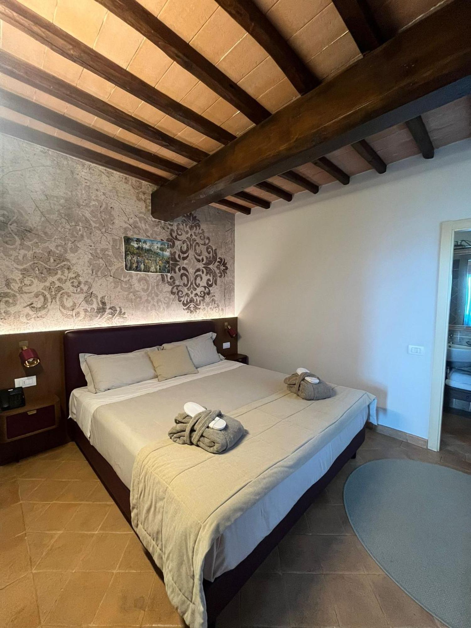 Hotel Borgo Di Celle Città di Castello Exterior foto